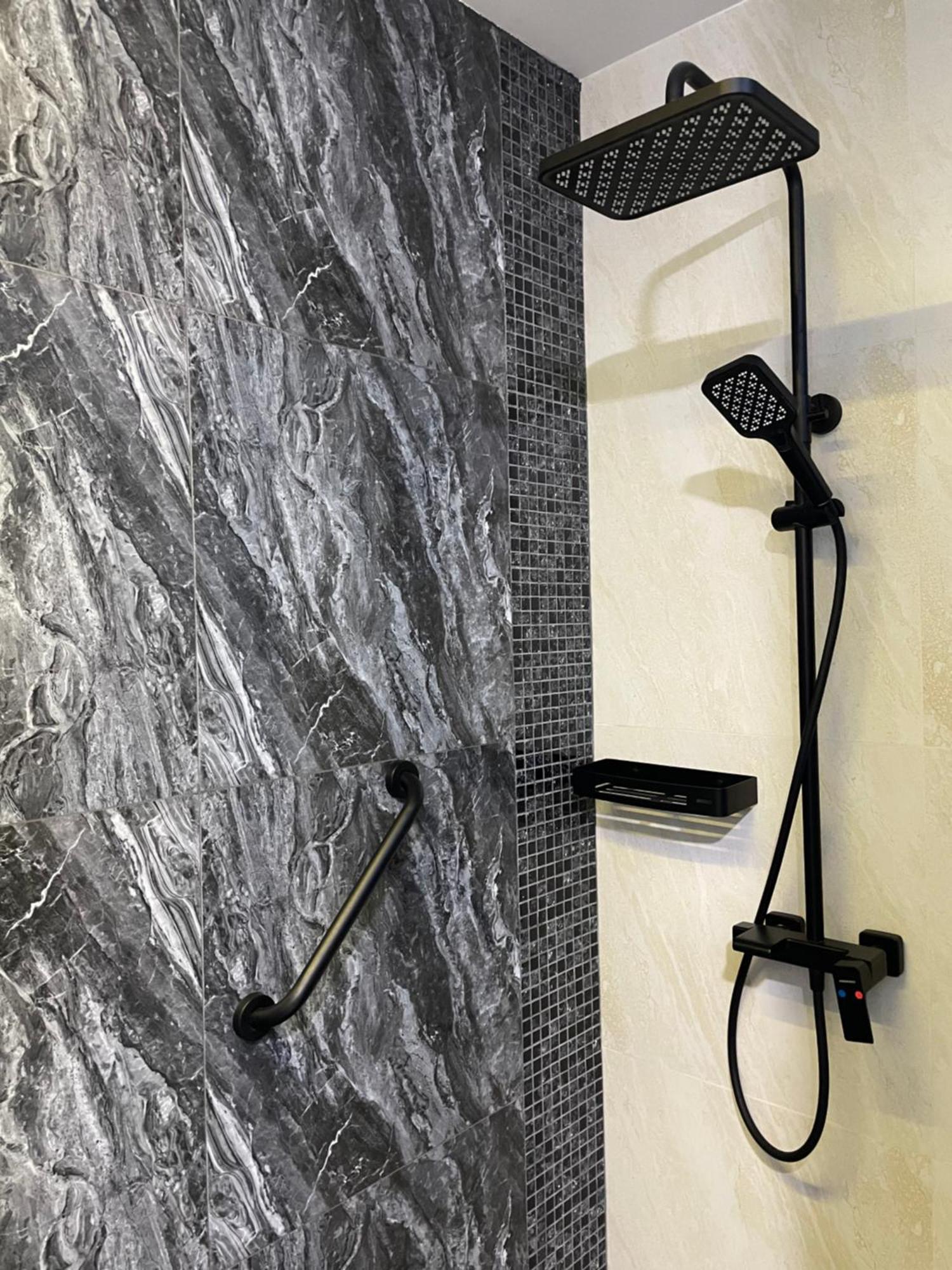 Asson Hotel Tirmiz Dış mekan fotoğraf